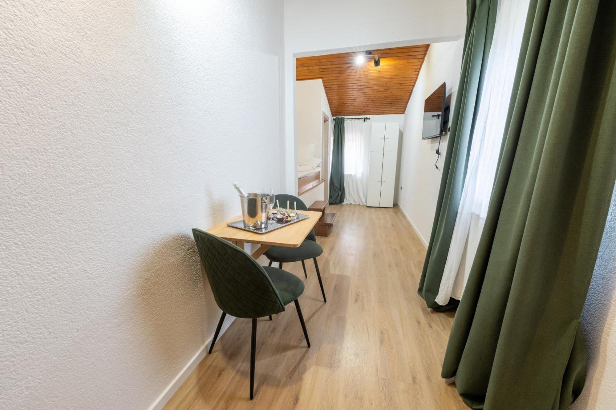 Hotel Maslina Seget  Exteriör bild